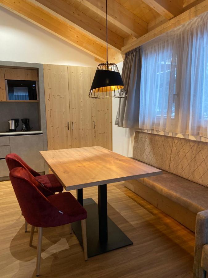 Les Ciases Chalets Dolomites St. Vigil Exterior foto