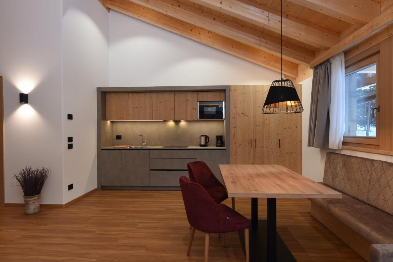 Les Ciases Chalets Dolomites St. Vigil Exterior foto
