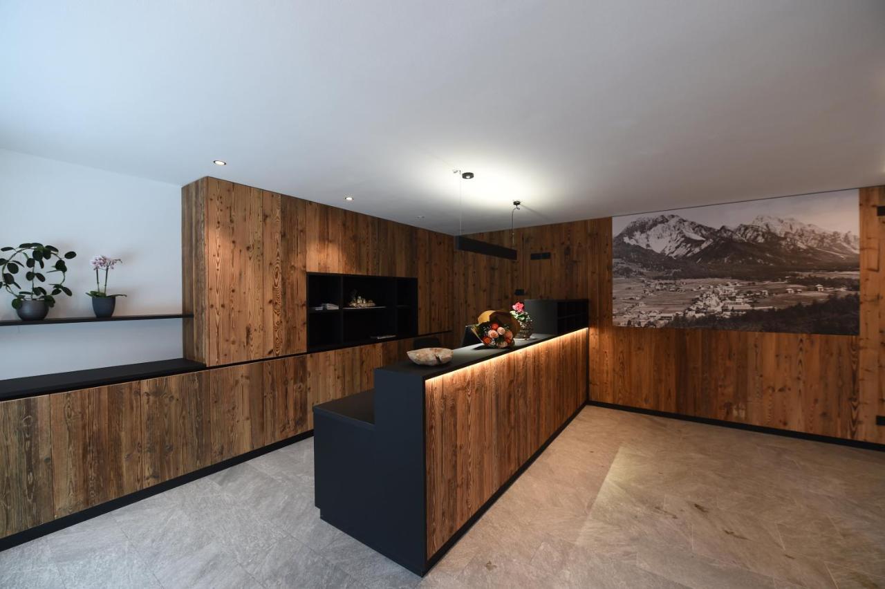 Les Ciases Chalets Dolomites St. Vigil Exterior foto